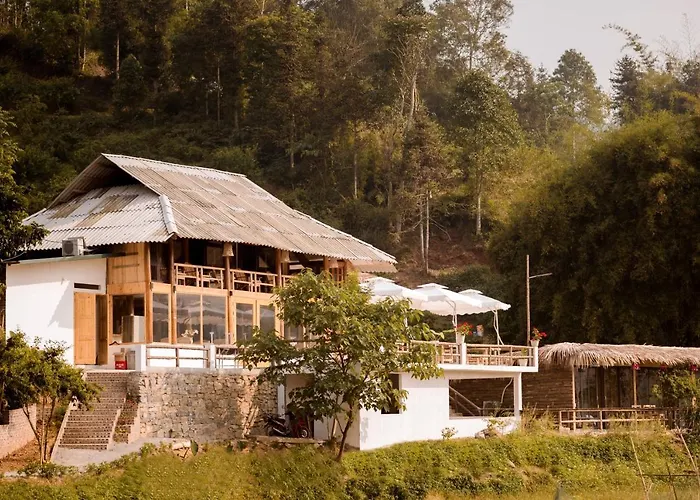 Le Chalet Homestay